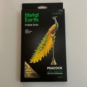 NWT Metal Earth Premium Series 3D Metal Model Kit - Peacock